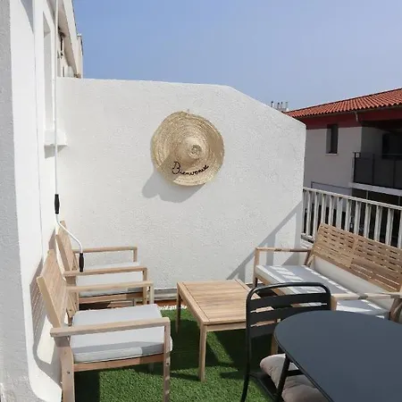Apartment Renove Centre Ville, Clim Et Terrasse