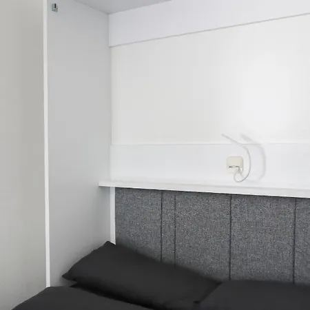 Apartment Renove Centre Ville, Clim Et Terrasse